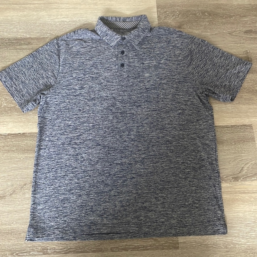 Like 🆕 Under Armour Men’s Polo in Heathered Navy Size XL
